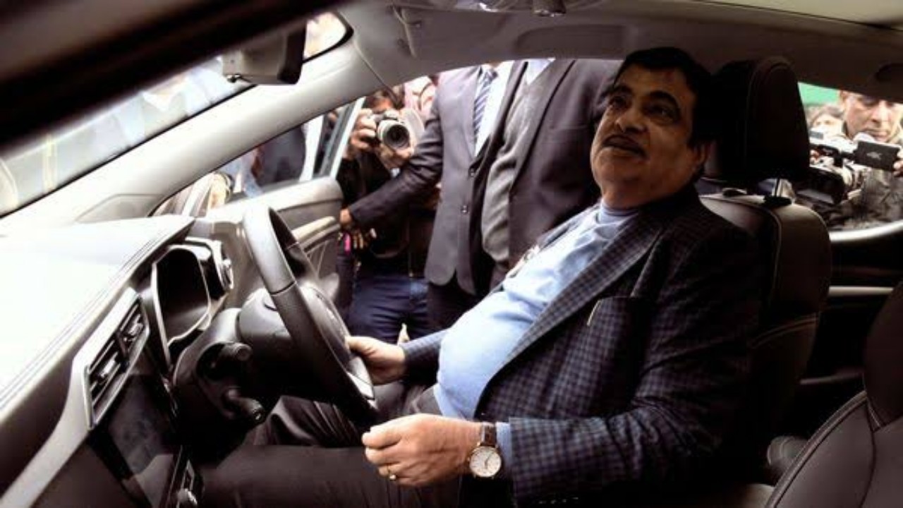 Nitin Gadkari Electric Car