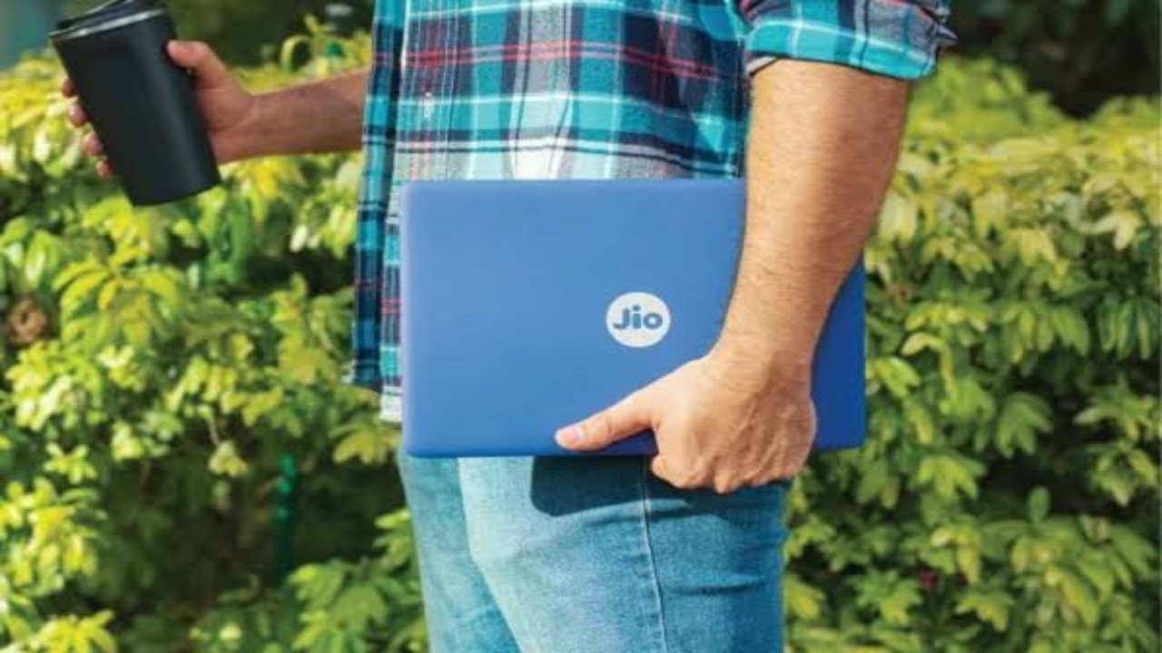 Jio Cloud Laptop 