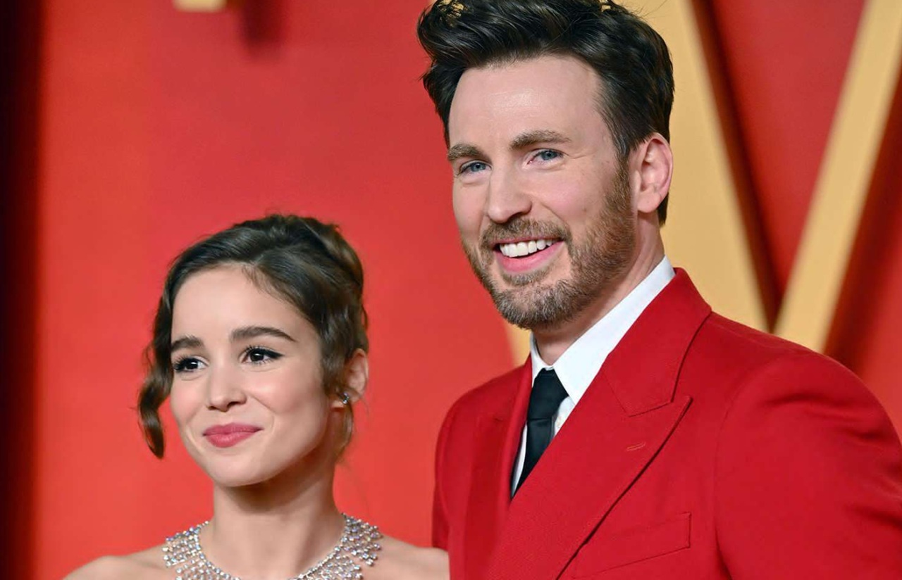 Chris Evans and Alba Baptista pose together at 2024 Vanity Fair Oscar Party.