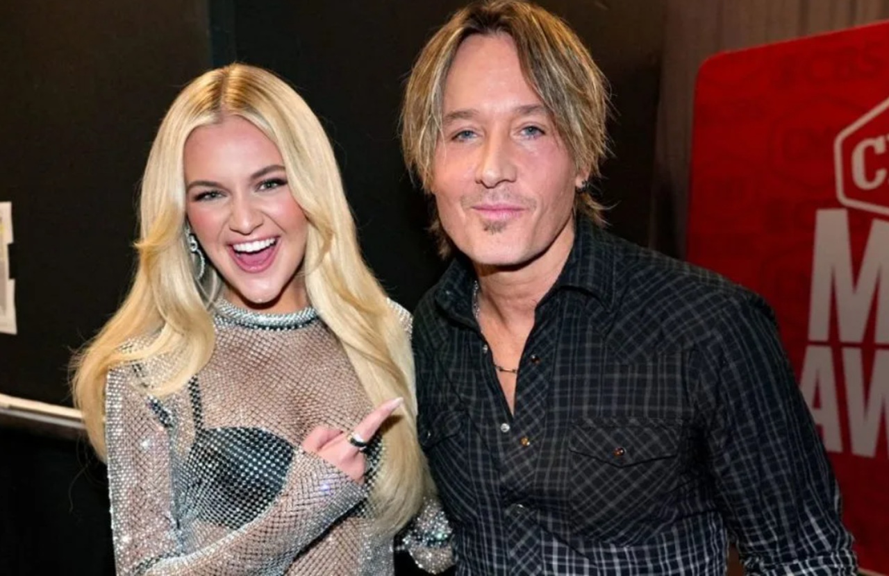 Keith Urban comforting Kelsea Ballerini after her breakup with Chase Stokes