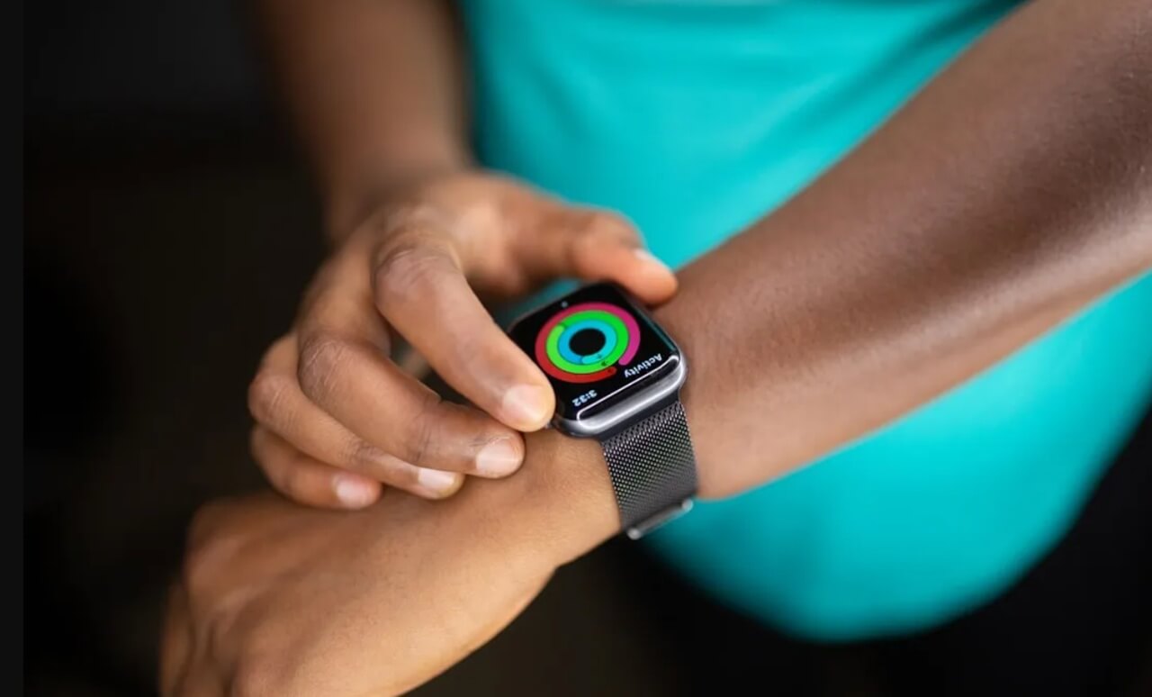 Apple Health+ AI Service interface showcasing fitness tracking and personalized health recommendations.