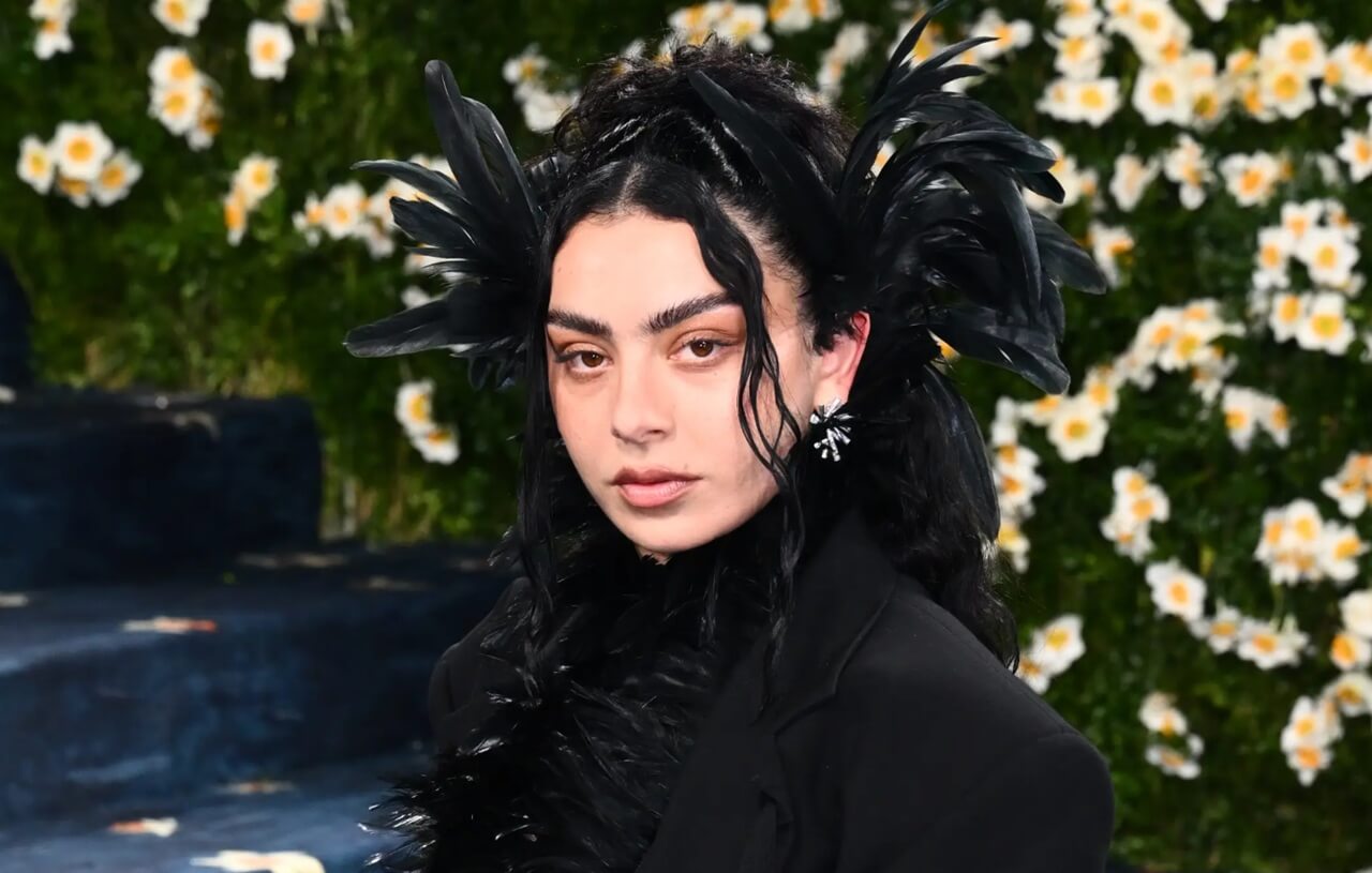 Charli XCX and John Cale recording “House” for Wuthering Heights film.