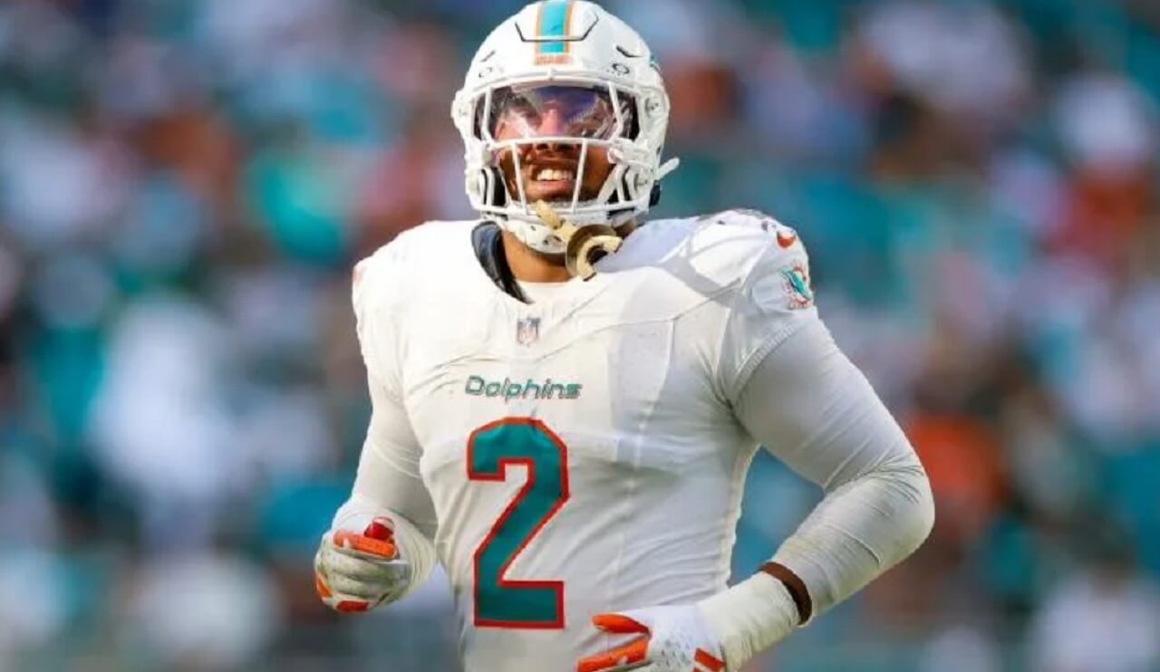 Lady Mendez, Bradley Chubb’s fiancée, stuns in a revealing custom Dolphins halter jersey with No. 2.