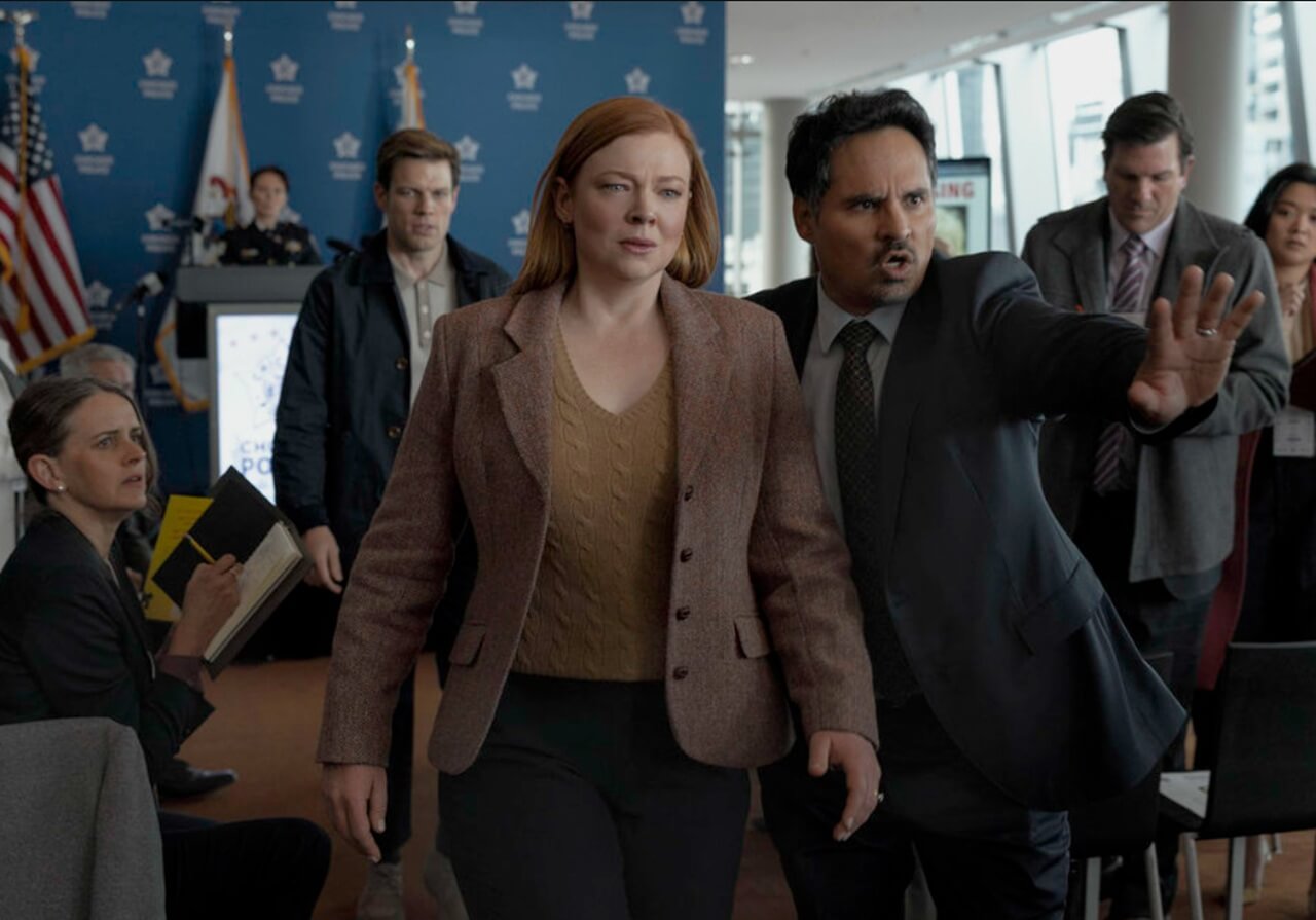 Sarah Snook confronting Peter in All Her Fault season 1 finale.