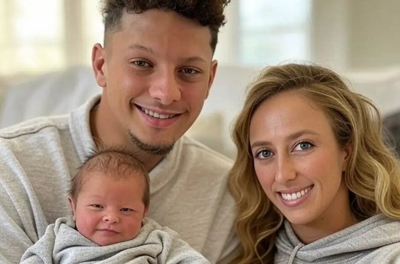 Patrick and Brittany Mahomes’ family in Spider-Man–themed Halloween costumes.