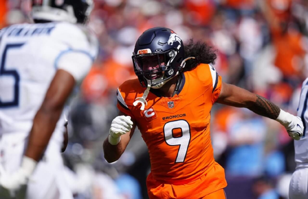 Talanoa Hufanga warming up before Broncos vs. Raiders Week 10