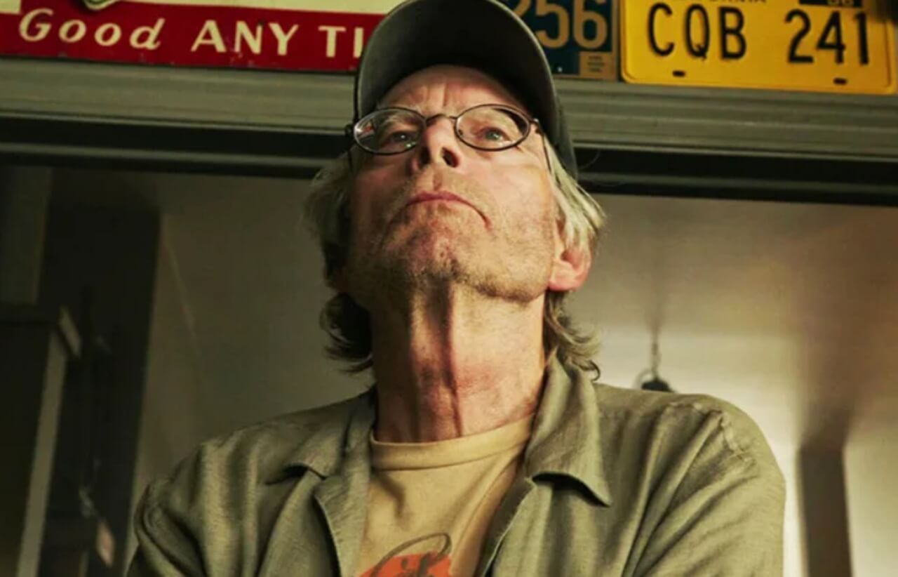 A tense scene from A House of Dynamite showing Idris Elba as a White House official observing a nuclear alert.