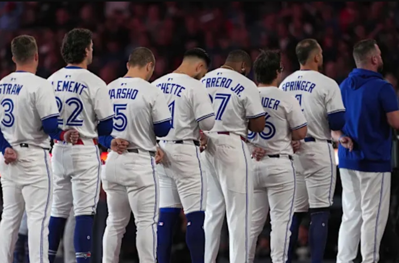 Noah Reid singing O Canada before World Series Game 7 in Toronto.