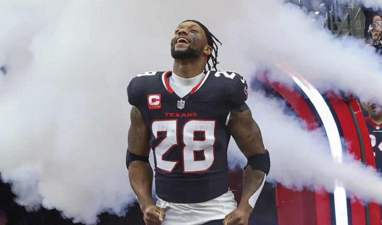 Texans running back Joe Mixon sidelined due to lingering foot injury.