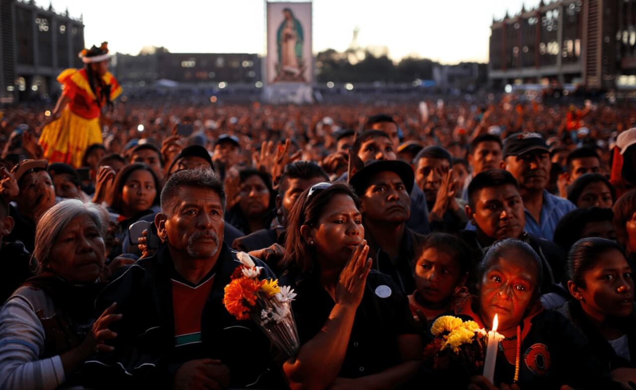 Pilgrims singing Las Mañanitas at the Basilica of Our Lady of Guadalupe