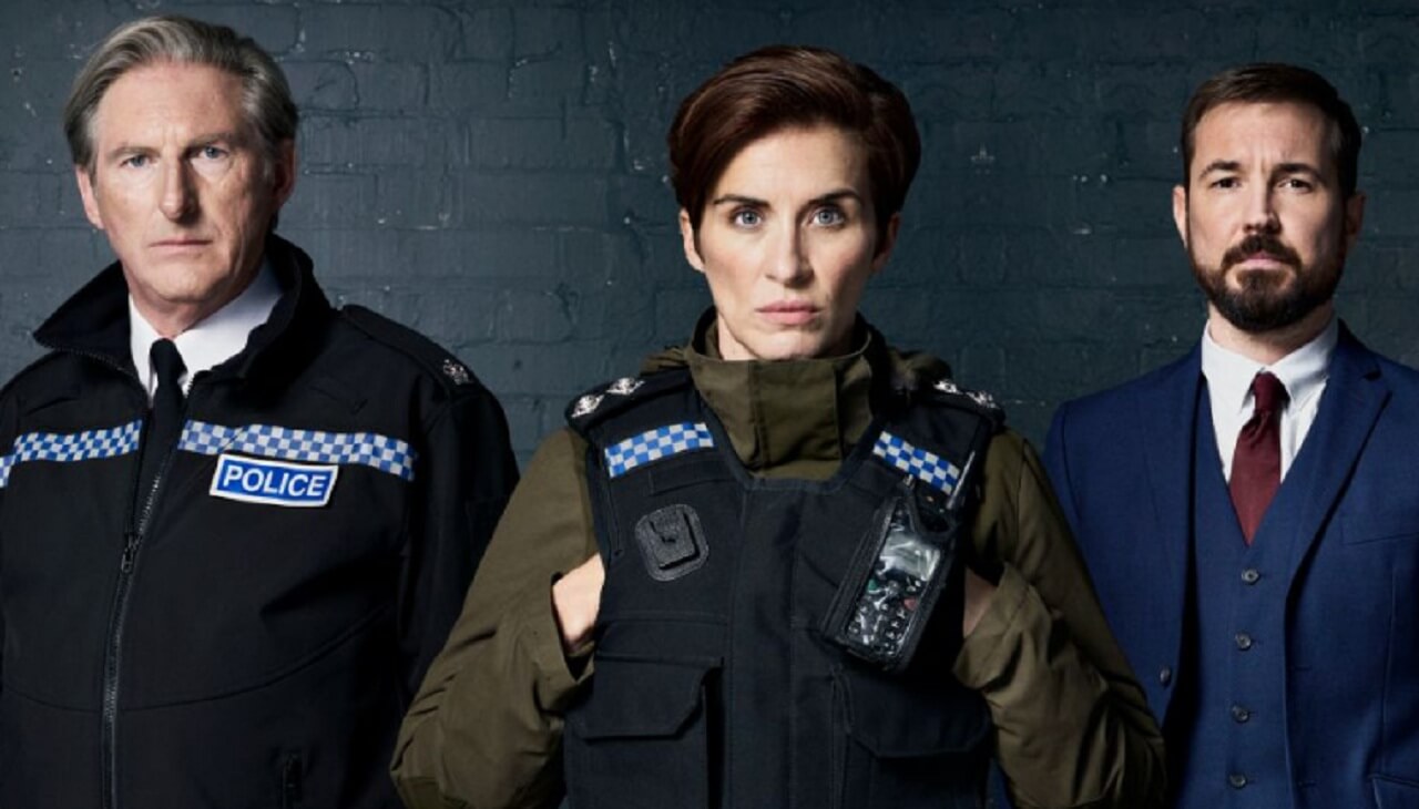 Martin Compston returns as DI Steve Arnott in Line of Duty Season 7.