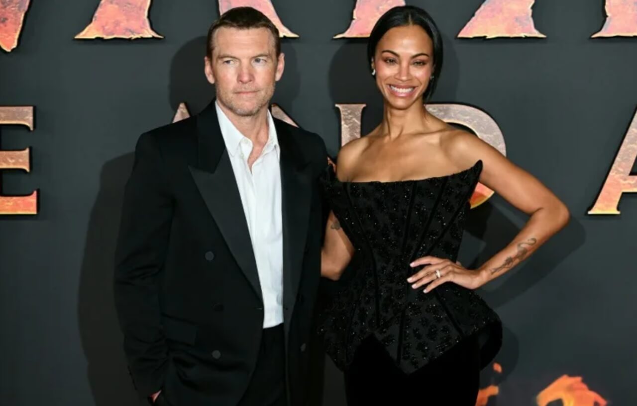 Avatar Fire and Ash movie scene featuring Neytiri and Jake Sully.