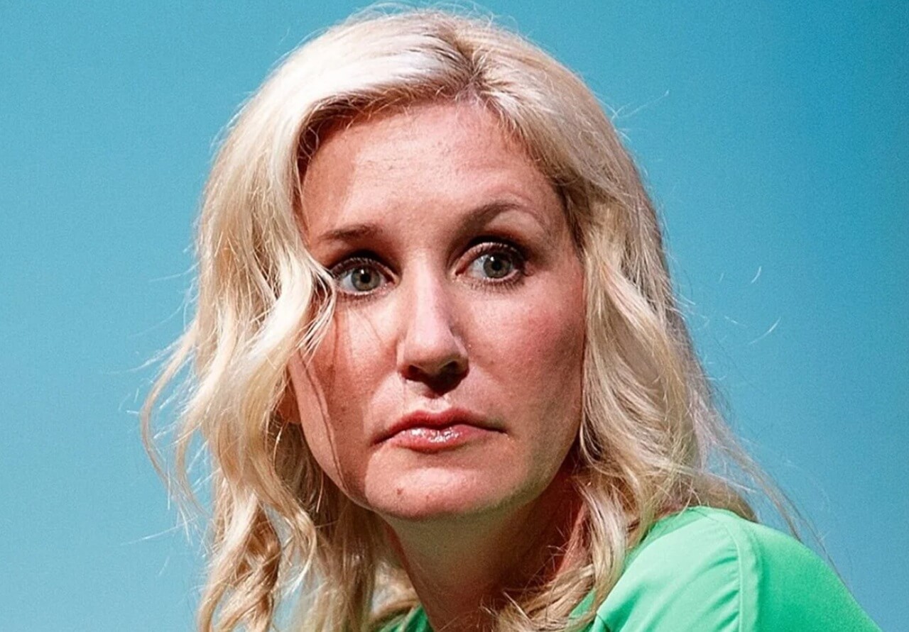 Jenny Marrs speaks out against fake news and AI images