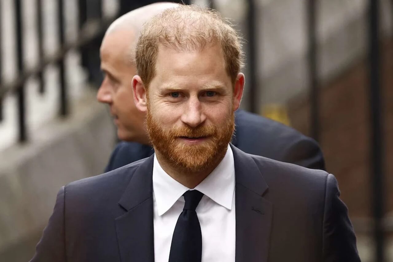 Prince Harry arrives at High Court in London for tabloid intrusion lawsuit.