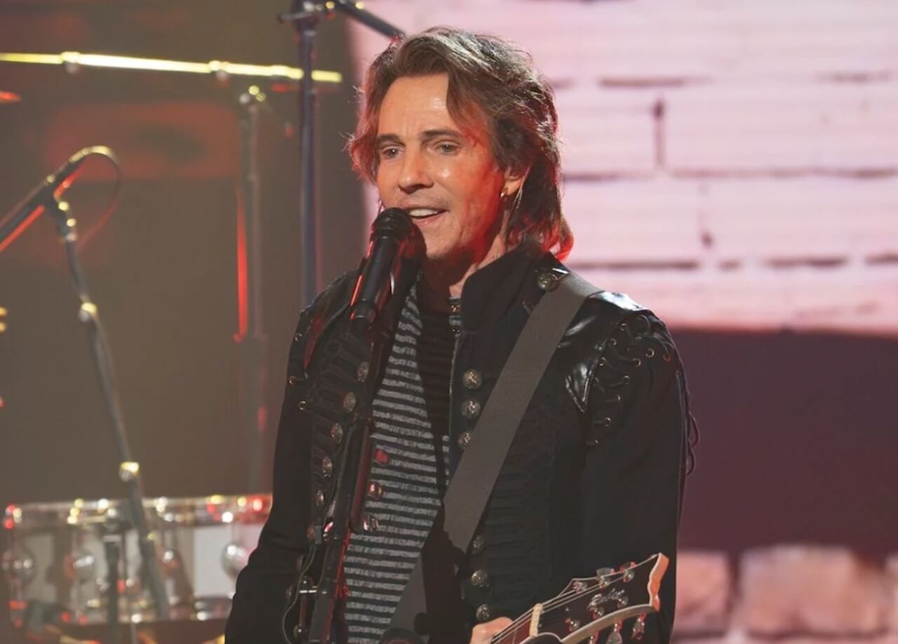 Rick Springfield performing Jessie’s Girl on New Year’s Rockin’ Eve 2026