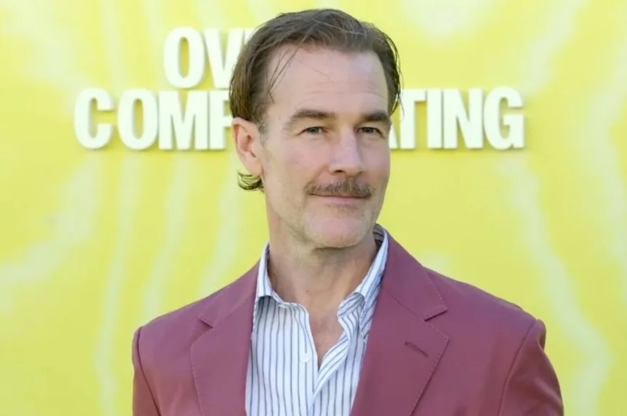 James Van Der Beek with wife Kimberly and six children.