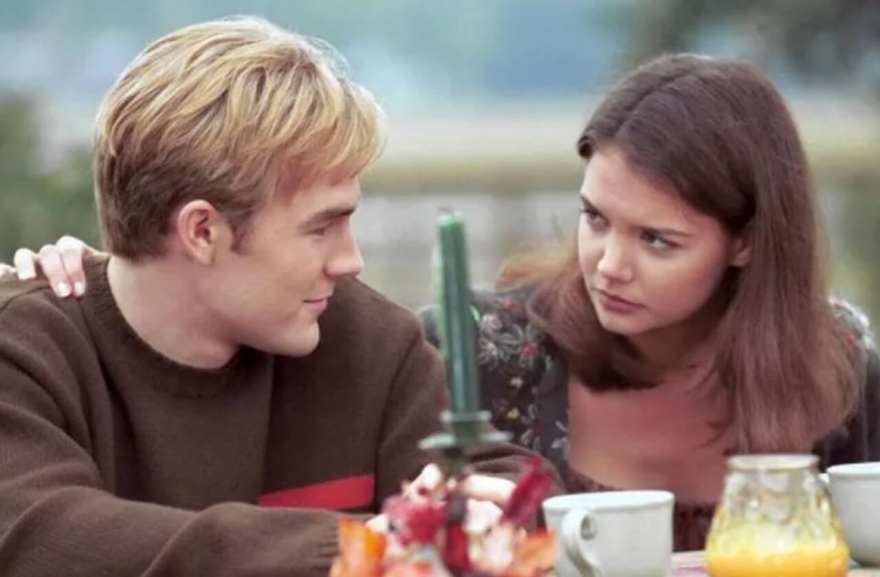 James Van Der Beek and Katie Holmes in Dawson’s Creek.