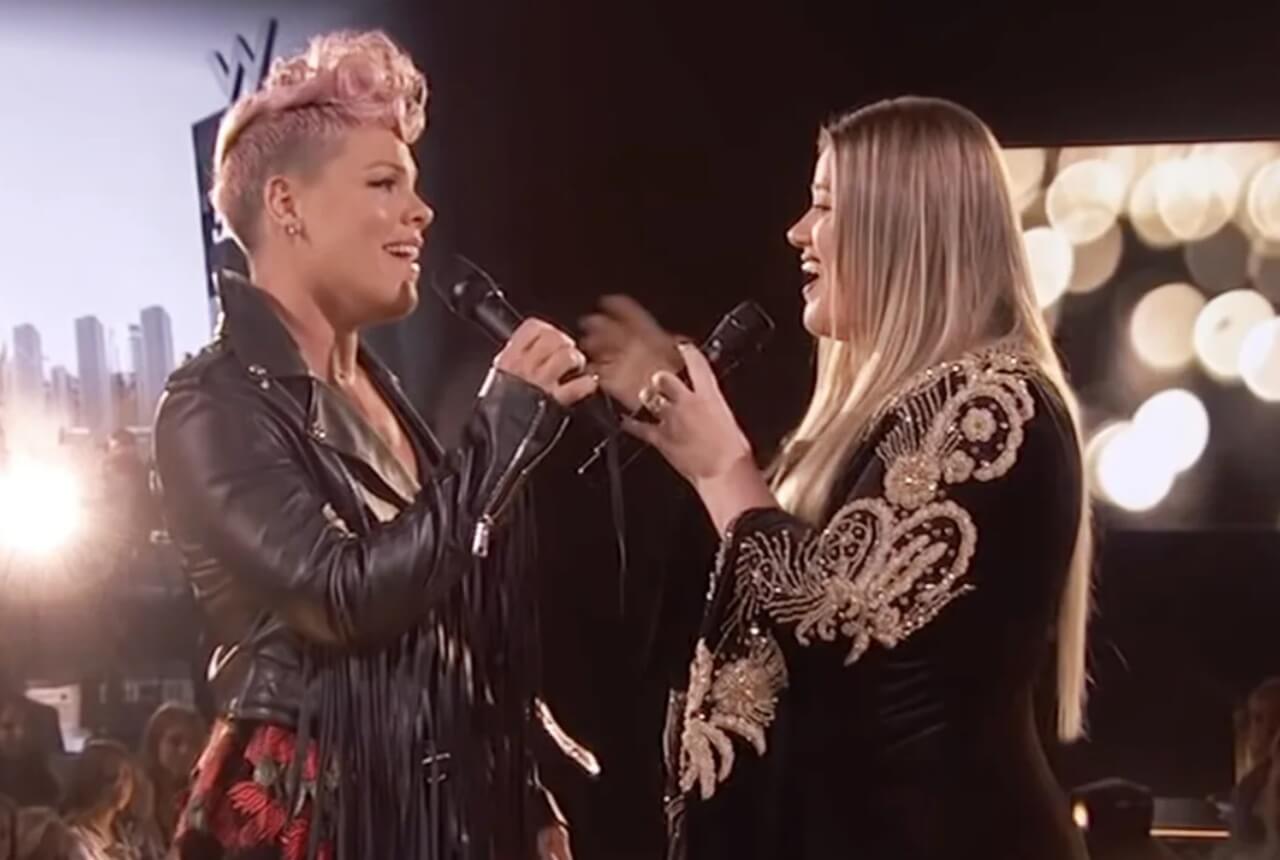 Kelly Clarkson on set of The Kelly Clarkson Show during its final season.