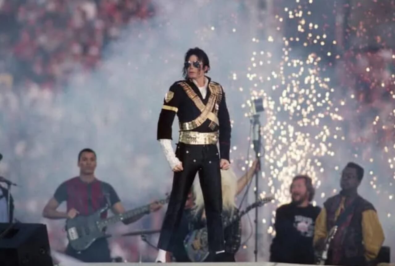 Piers Morgan comments on Bad Bunny’s Super Bowl halftime show, citing Michael Jackson as his benchmark.