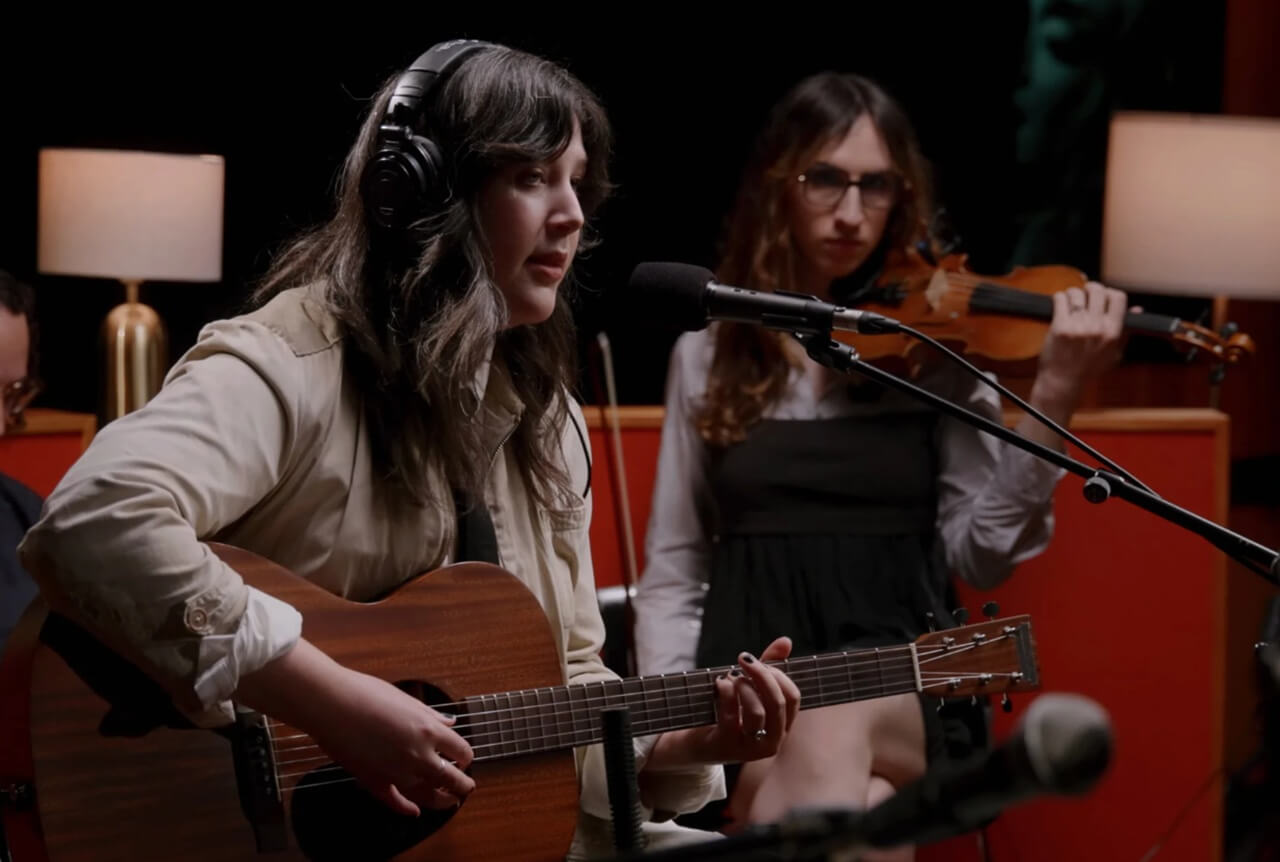 Lucy Dacus performs Daniel Caesar’s Who Knows on Triple J’s Like a Version.