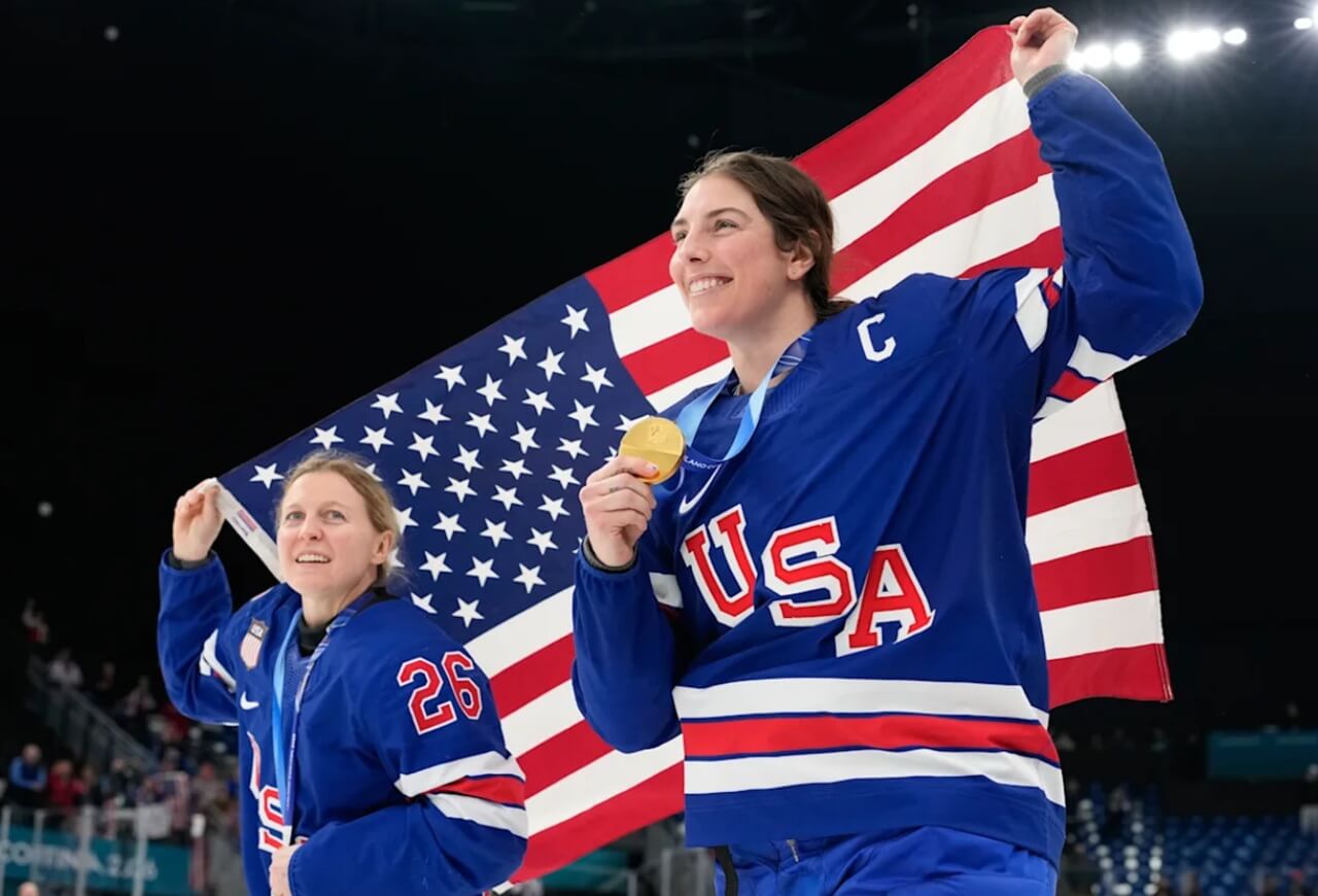 Hilary Knight and U.S. hockey gold medalists appear on SNL with medals