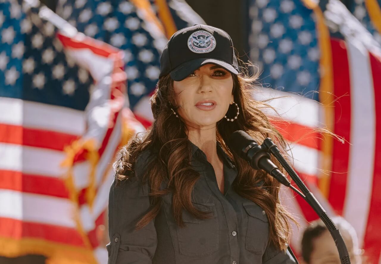 Ashley Padilla portrays Kristi Noem in SNL cold open sketch.