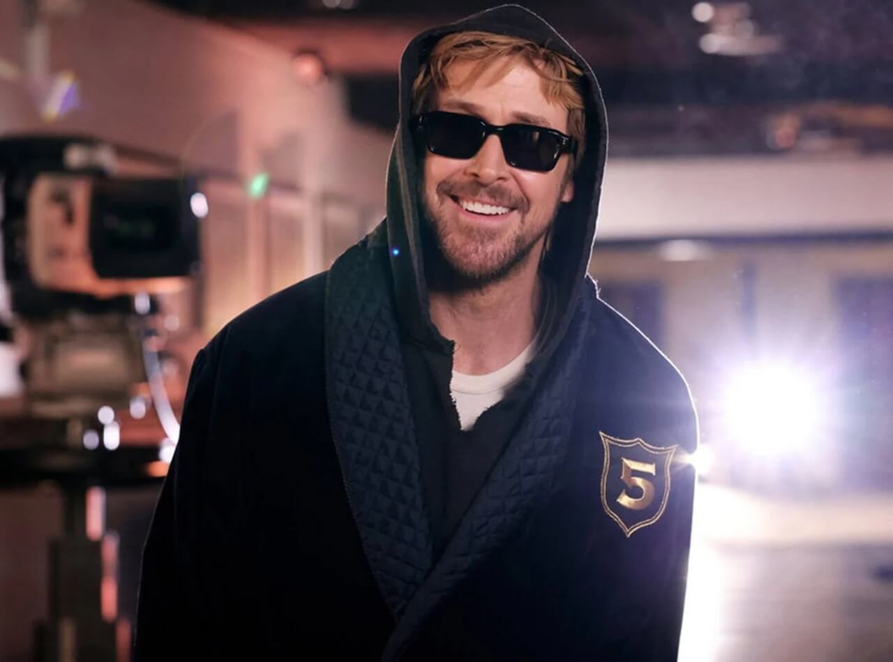 Ryan Gosling hosting SNL with Harry Styles in the audience.