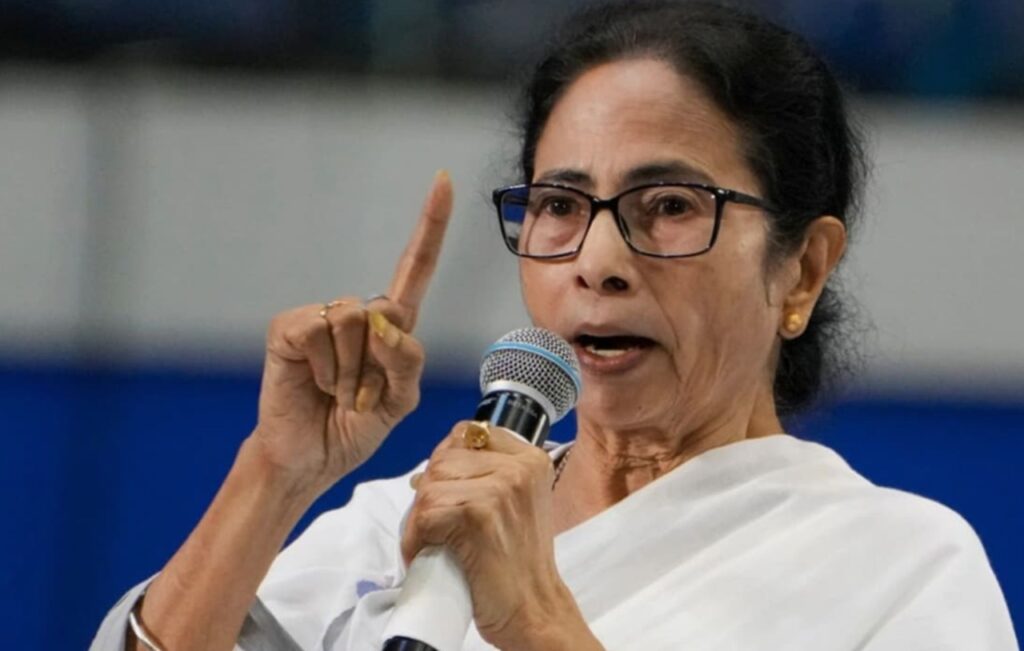 কোন পদ্ধতিতে শিক্ষকদের দেওয়া হবে মহার্ঘ ভাতা! অর্থ দফতরের চিঠিতে নতুন জট কোন পদ্ধতিতে শিক্ষকদের দেওয়া হবে মহার্ঘ ভাতা! অর্থ দফতরের চিঠিতে নতুন জট